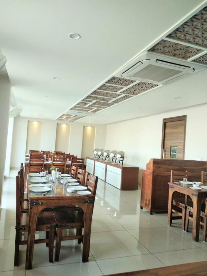 Hotel The Lighthouse Jaipur Ngoại thất bức ảnh